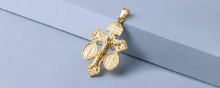 Pardon crucifix gold pendant in 18k