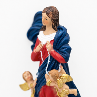 Mary Undoer of knots