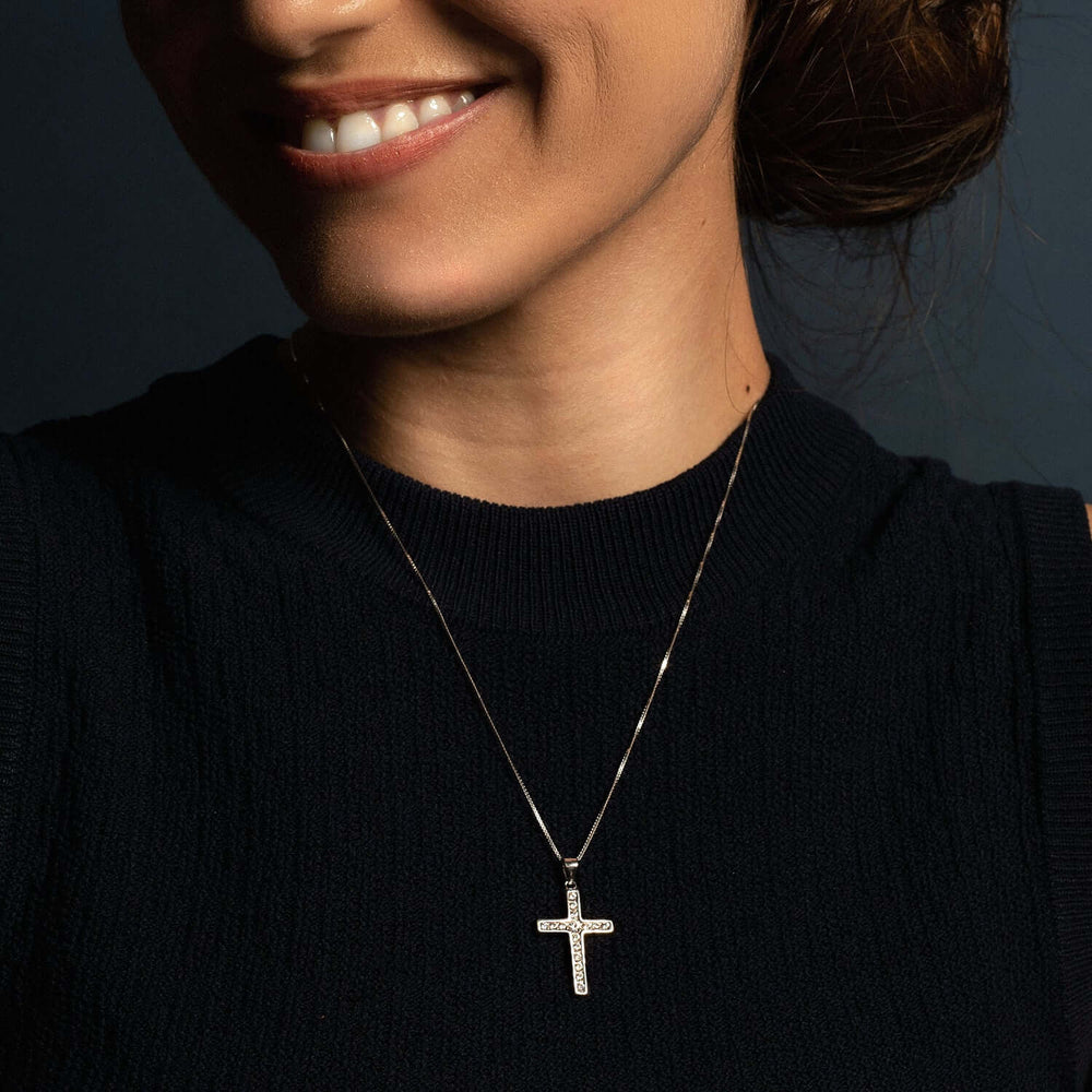 Zirconia cross pendant in sterling silver