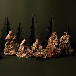 Large nativity set with fabric clothing