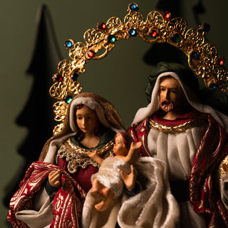 Nativity set with fabric clothing