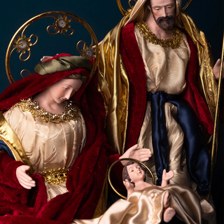Holy family ativity scene with fabric clothing