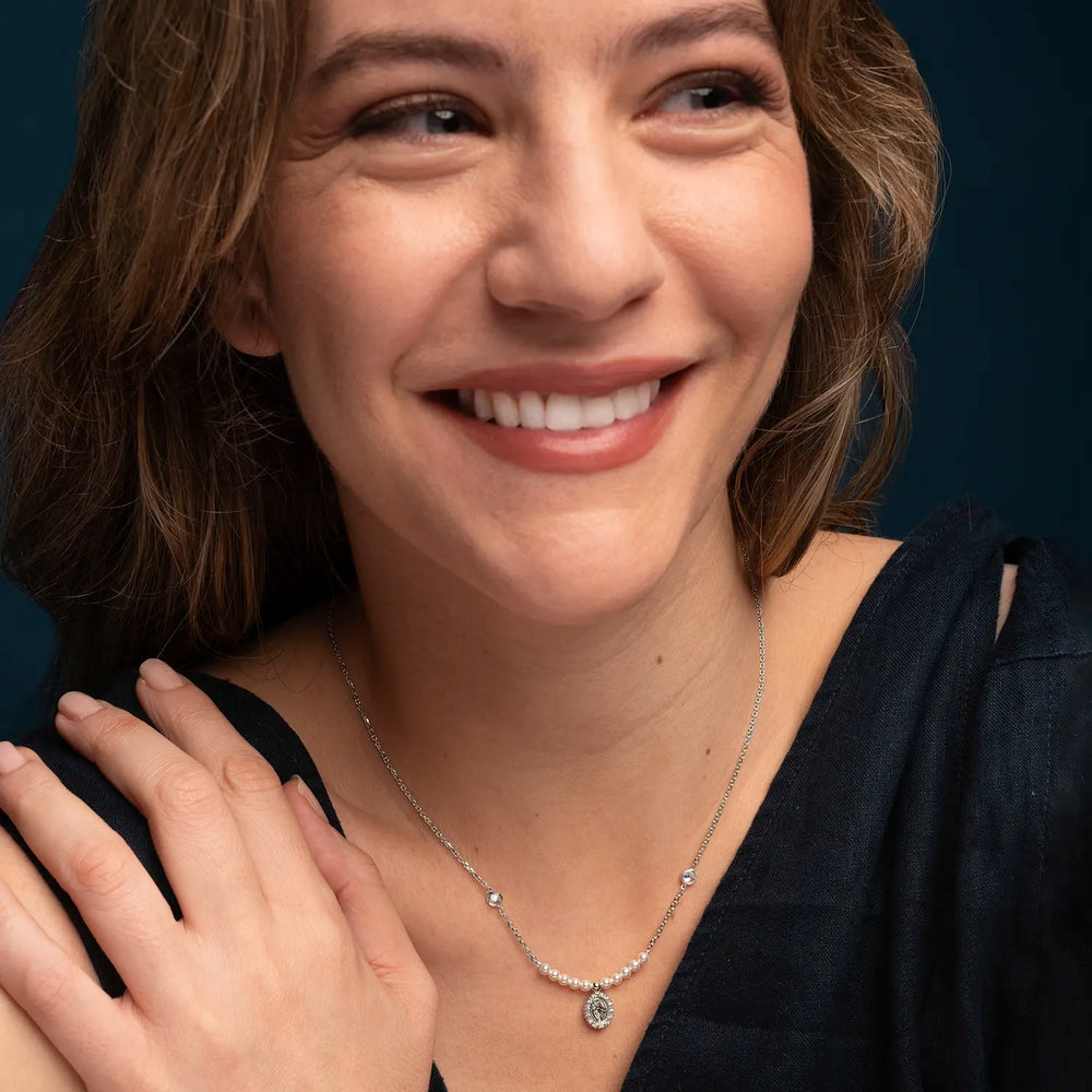 Miraculous medal pearl necklace silver