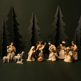 Complete nativity set