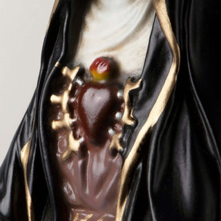 Our Lady of Sorrow Statue detail