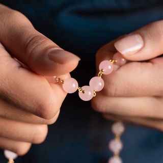 Pink quartz rosary bead