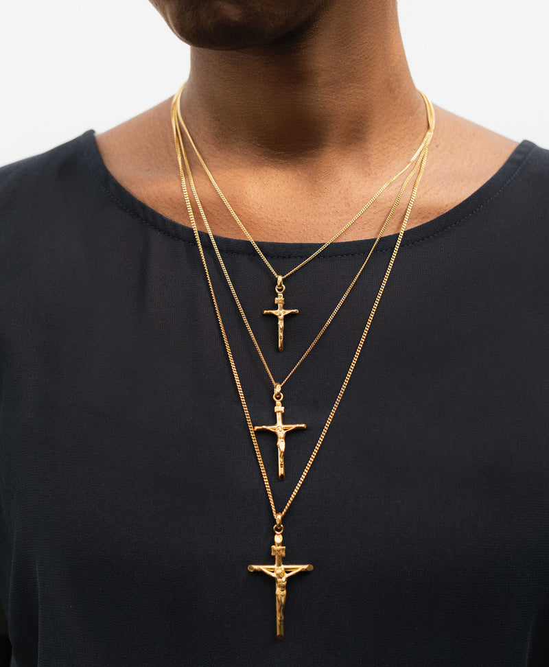 Classic crucifix pendant in 18K yellow gold multiple sizes