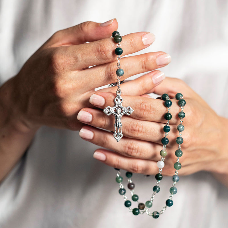 Green stone metal rosary bead