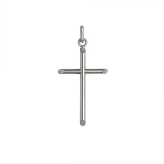 Classic cross pendant in sterling silver